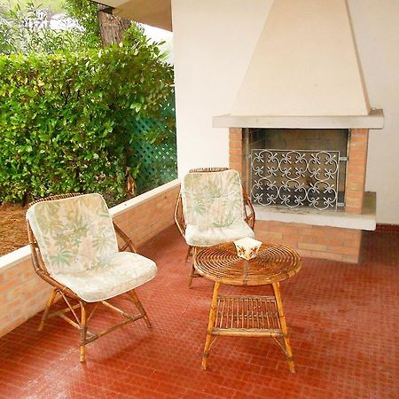 Villa Mary Lignano Sabbiadoro Esterno foto