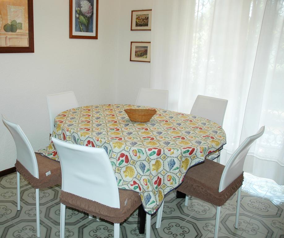 Villa Mary Lignano Sabbiadoro Esterno foto